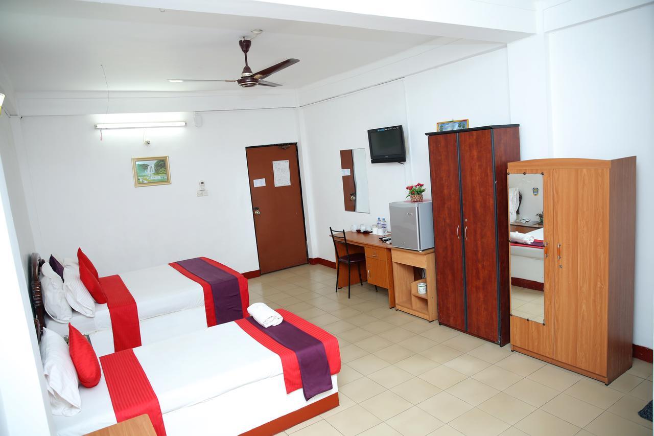 Hotel Nelly Vavuniya المظهر الخارجي الصورة